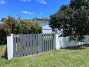 'Noni's House' Coastal Opononi Hokianga